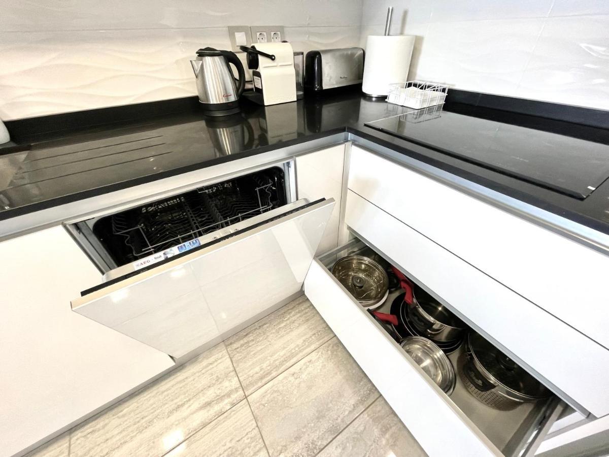 Exclusive Apartments On The First Line Of Benidorm Sol Y Mar Экстерьер фото